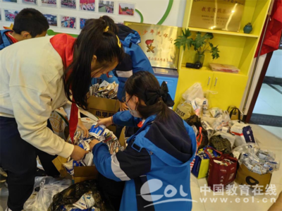 钱塘区新湾小学:&ldquo;盒&rdquo;你一起,助力垃圾分类